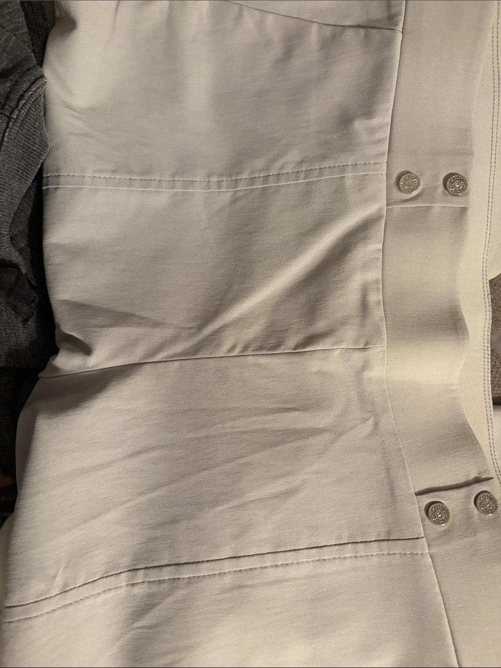 Light Gray Button-Detail Anne Klein Trousers Size 10